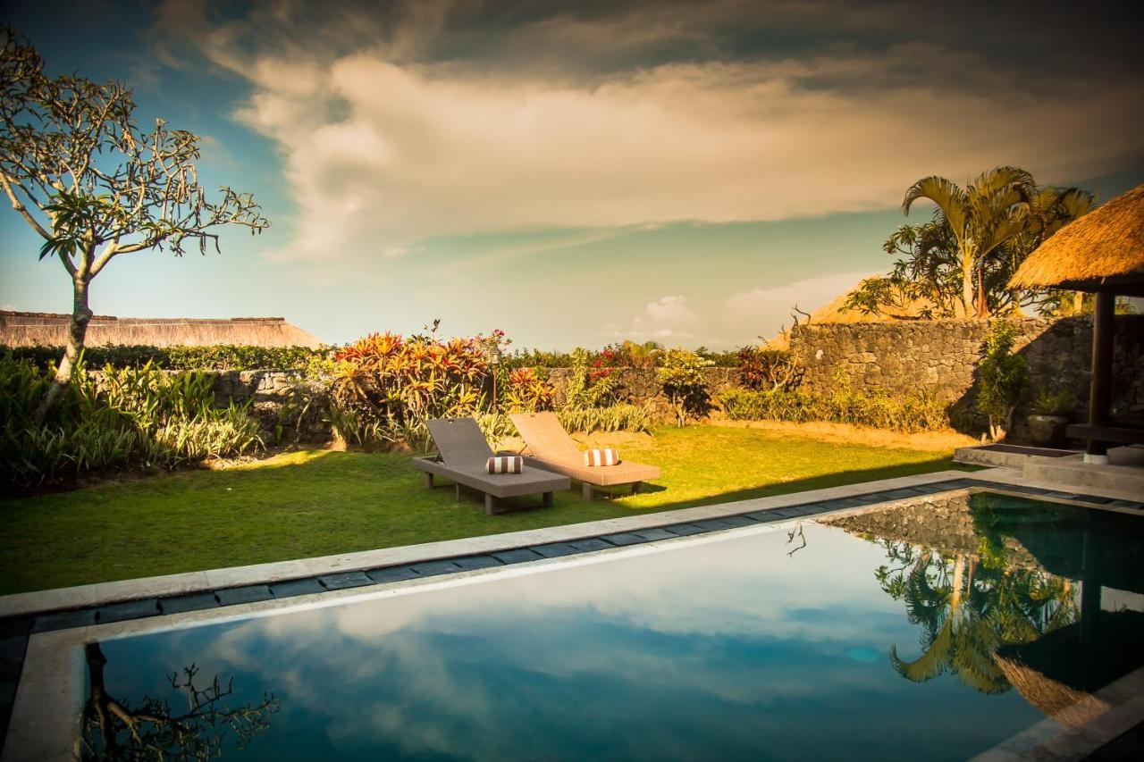 Royal Pool Villa Bali Nusa Dua  Extérieur photo